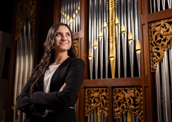 Portrait of university carillonneur Amber Dahlberg.