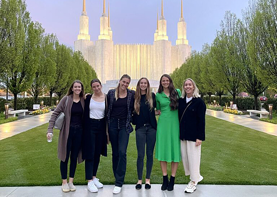 Latter-day Saint soccer player Ashley Hatch, second from right, joined teammates and friends from her Washington Spirit professional team on a tour of the Washington D.C. Temple on April 26, 2022. Photo provided by Ashley Hatch.